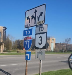 Traffic Sign Midwest-GIS